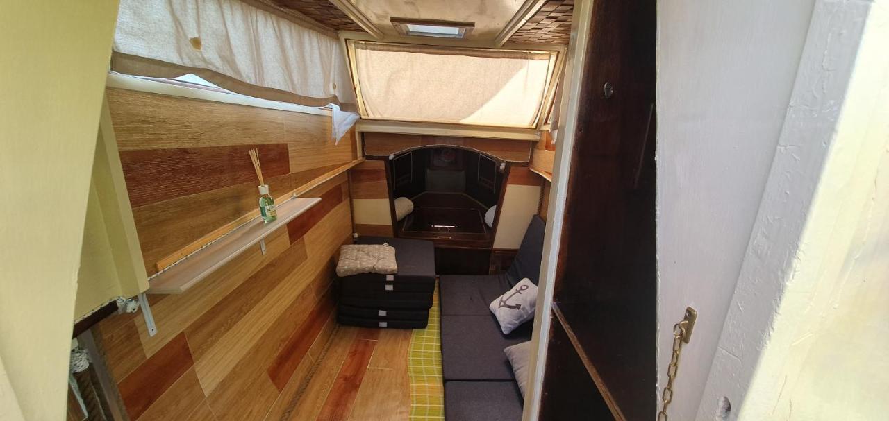 Nave Nel Bosco Bed & Breakfast Torresina ภายนอก รูปภาพ